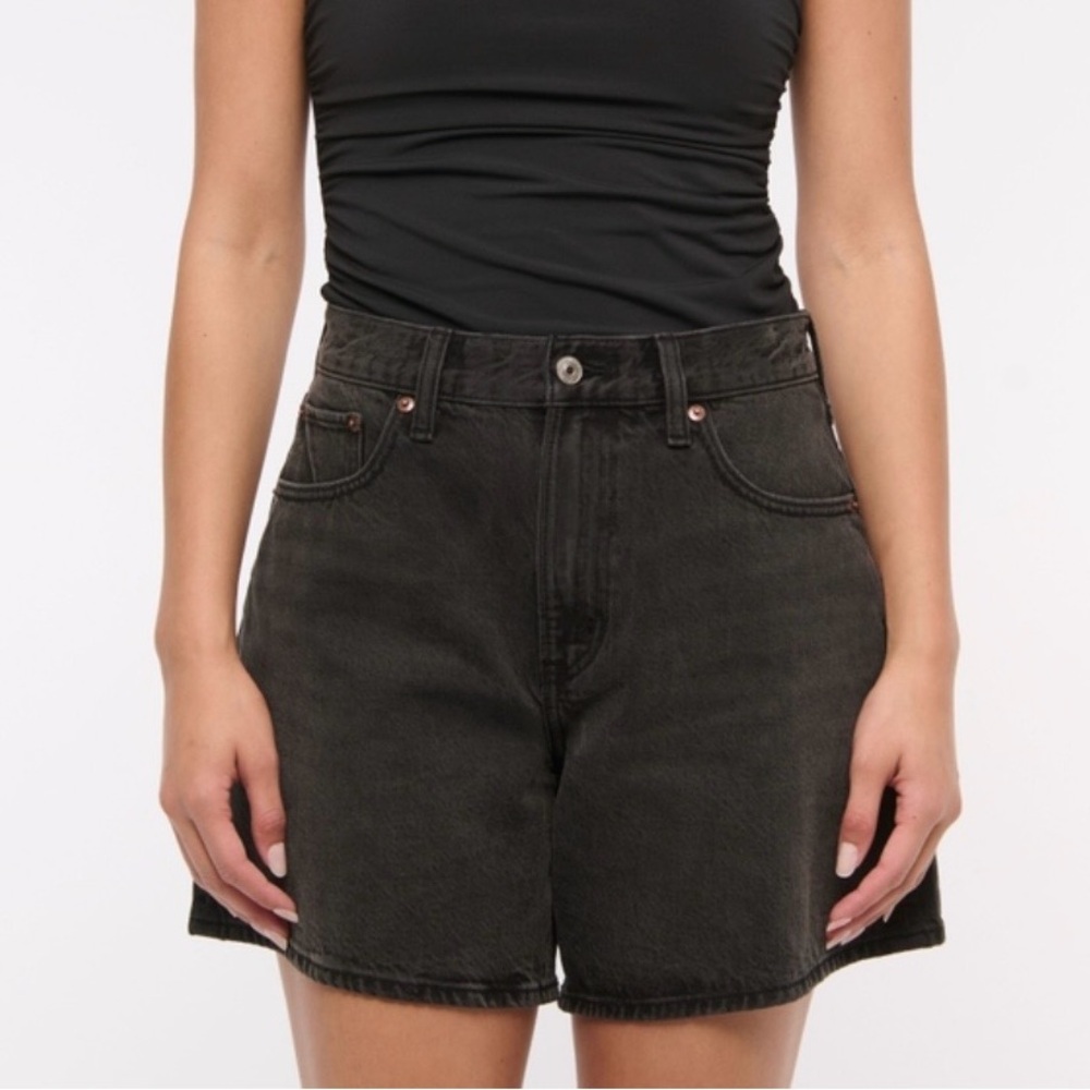 Abercrombie & Fitch Curve Love The Loose Short High Rise